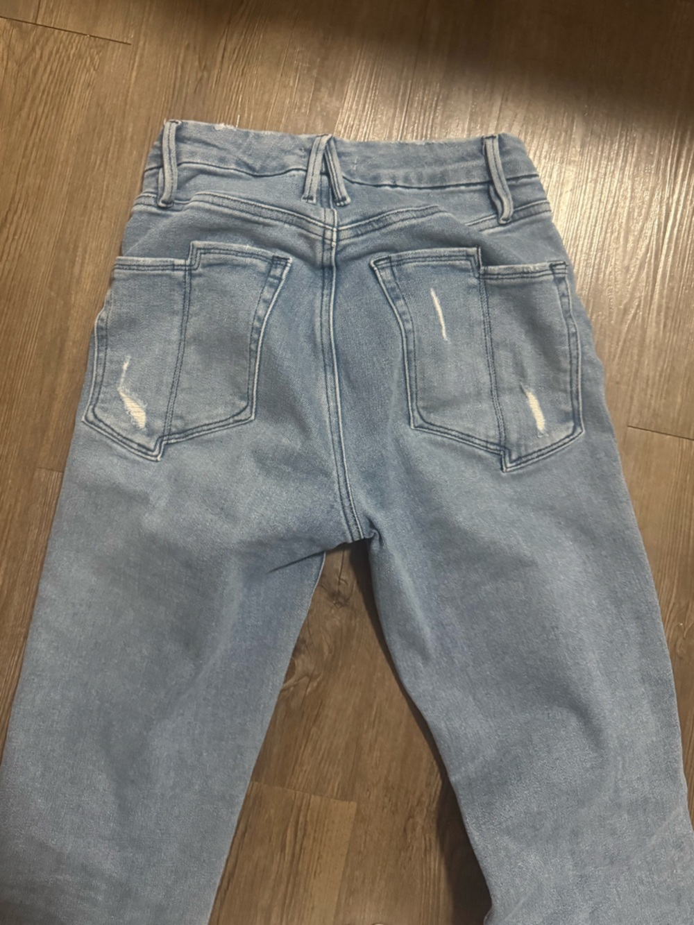 Good American - Good Legs Straight Jeans - Light Wash - Picture 8 of 10
